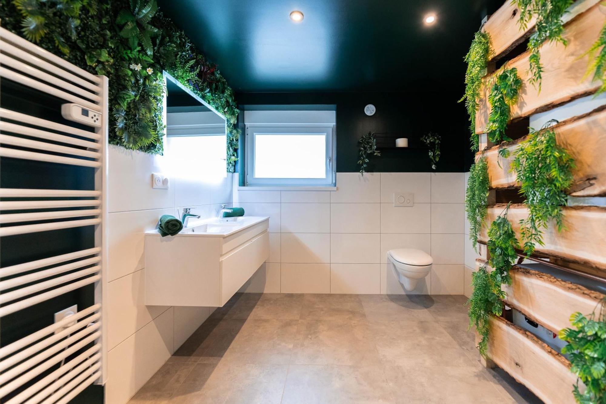 L'Oasis Tropicale, Jacuzzi, Love Room Roppenheim Exterior foto